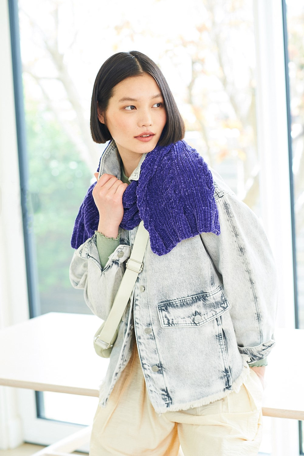 Knitting Pattern 10084 - Accessories in Squeeze Me DK