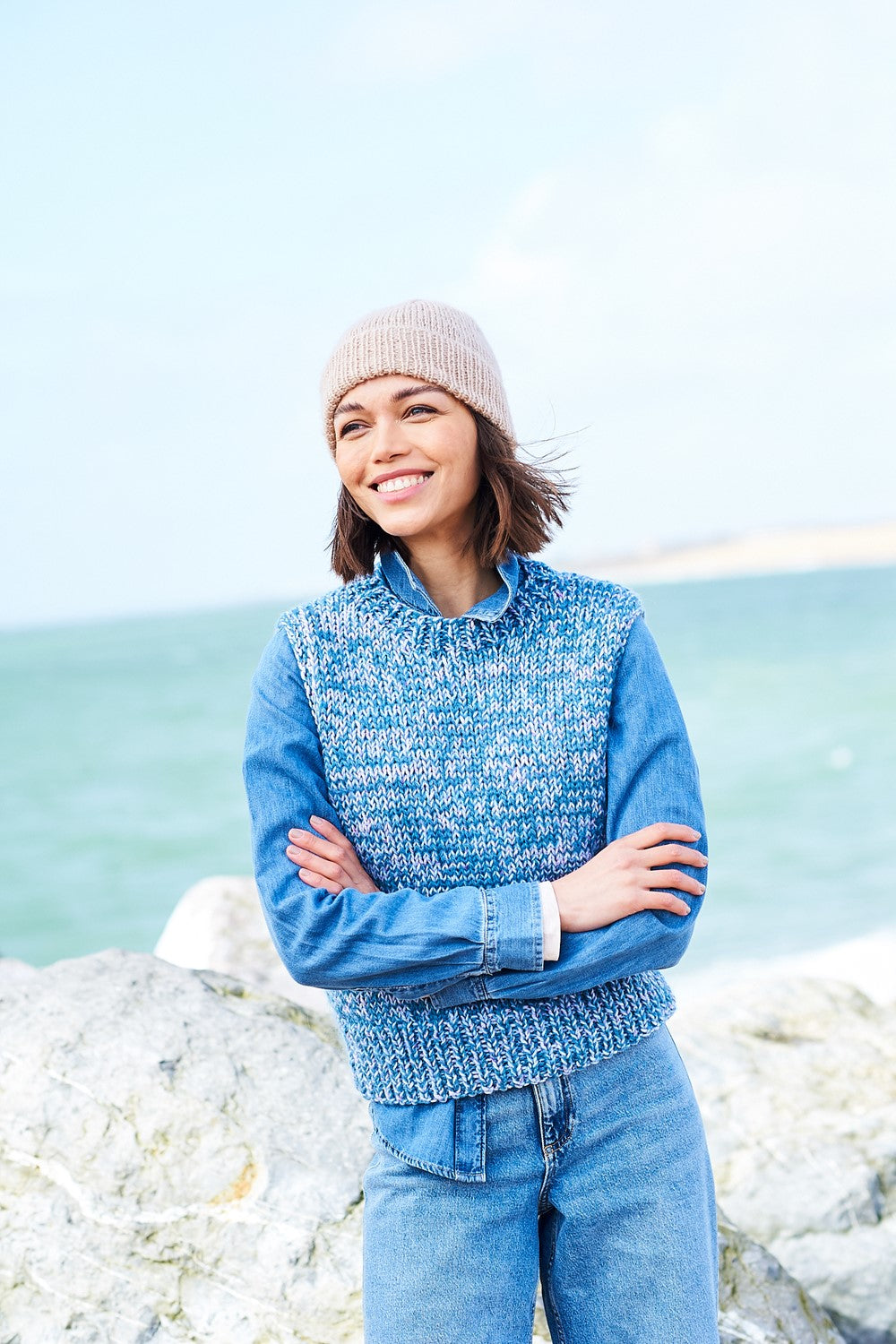 Knitting Pattern 10087 - Tank Tops in Grace Aran & Impressions Aran