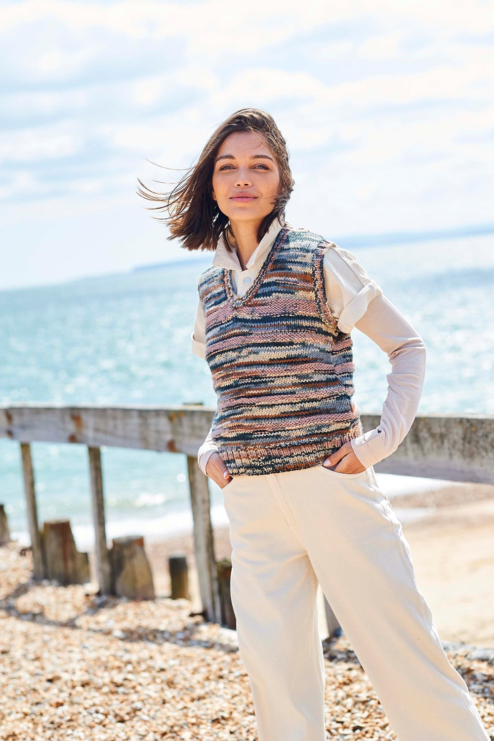 Knitting Pattern 10097 - Cardigan & Tank Top in For the Love of Stripes Chunky