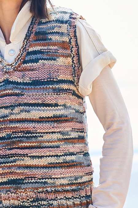 Knitting Pattern 10097 - Cardigan & Tank Top in For the Love of Stripes Chunky