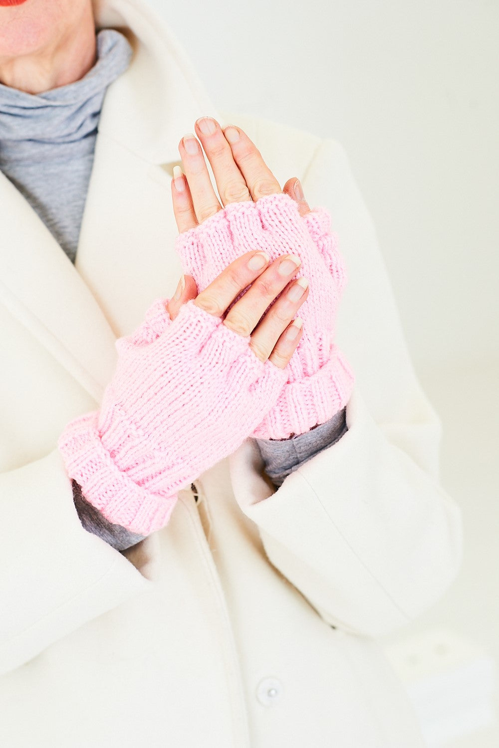 Knitting Pattern 10144 - Gloves & Mitts in Special DK