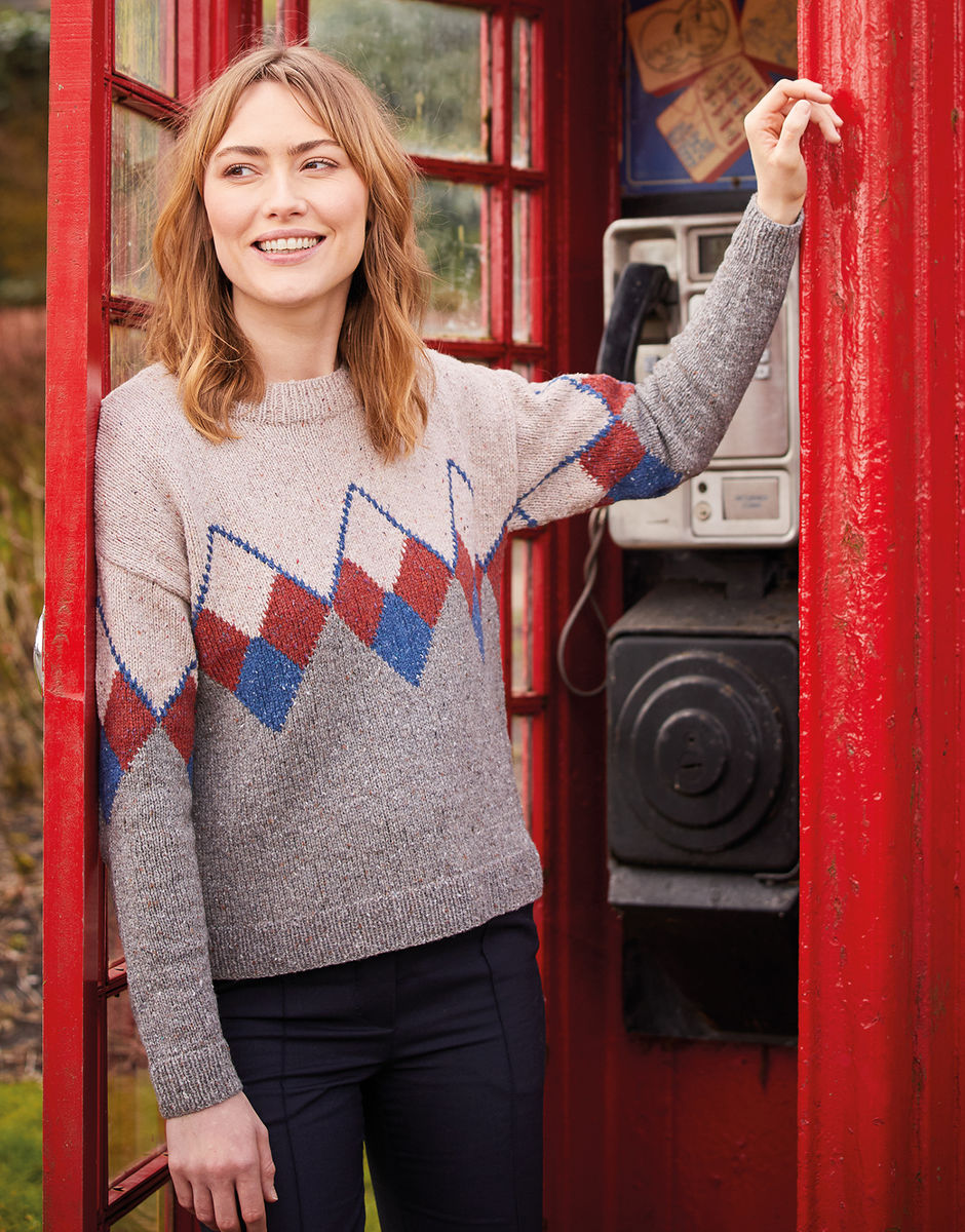 Knitting Pattern 10155 - WOMEN’S INTARSIA ARGYLL SWEATER IN SIRDAR HAWORTH TWEED