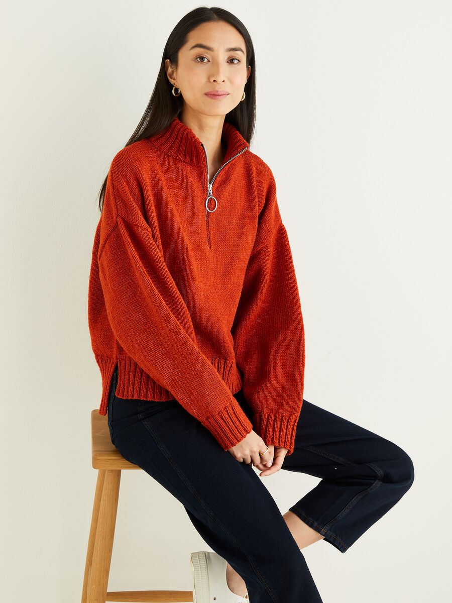 Knitting Pattern 10335 - STATEMENT ZIP SWEATER IN HAYFIELD SOFT TWIST