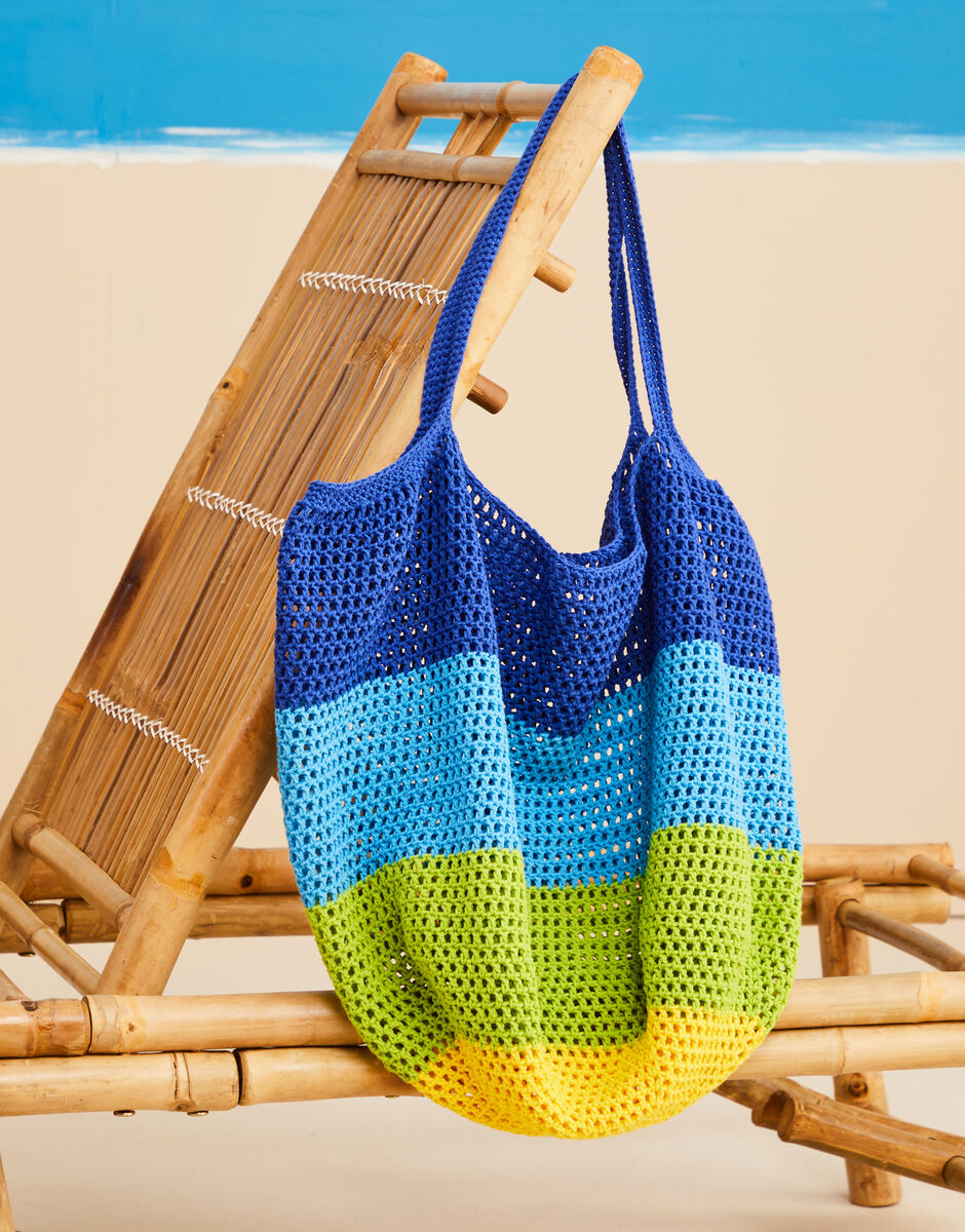 Crochet Pattern 10686 - MALIBU BEACH BAG IN SIRDAR STORIES