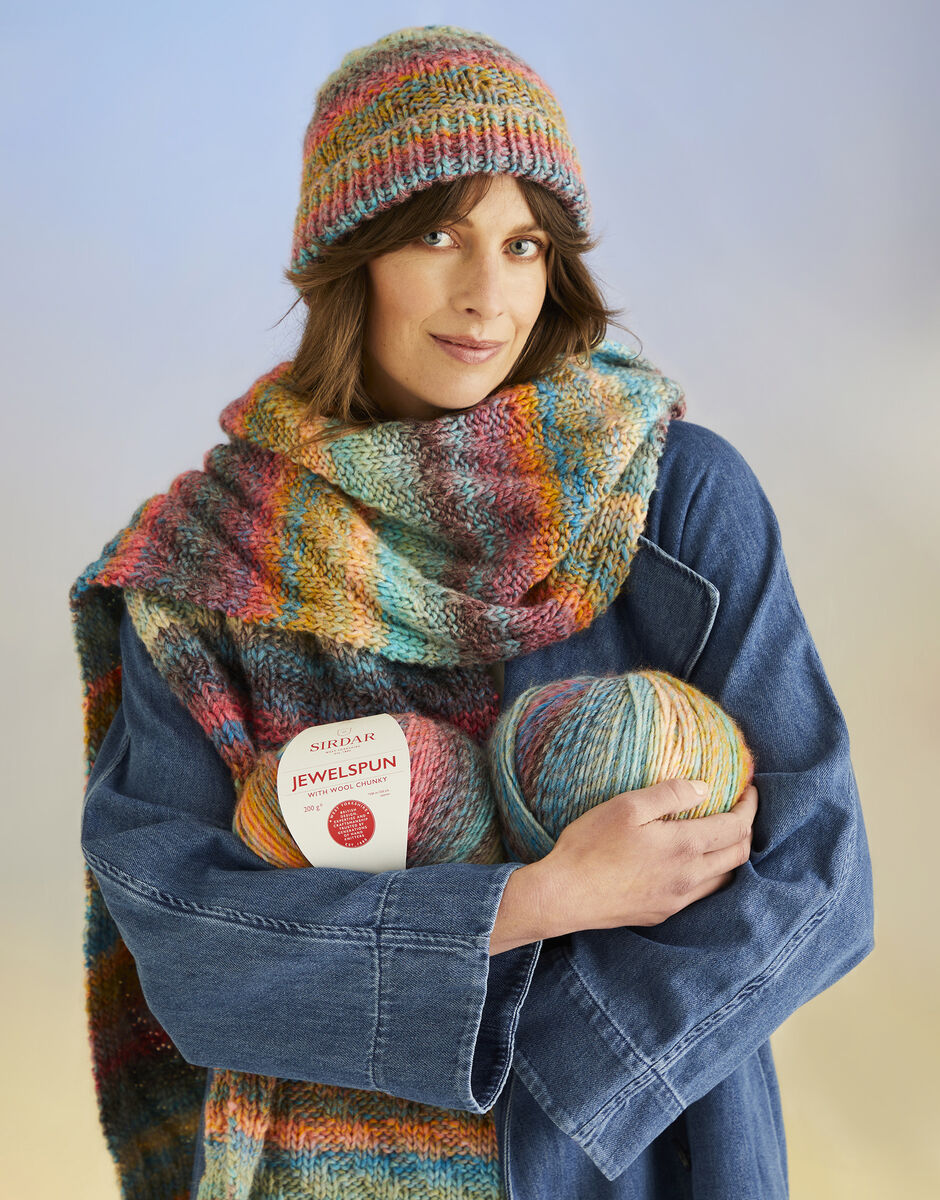 Knitting Pattern 10710 - SEA BREEZE HAT AND SCARF IN SIRDAR JEWELSPUN WITH WOOL CHUNKY