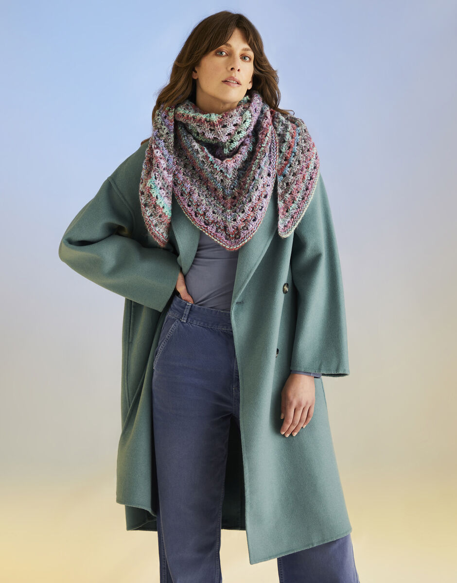 Knitting Pattern 10711 - SEA SHELLS SHAWL IN SIRDAR JEWELSPUN WITH WOOL CHUNKY