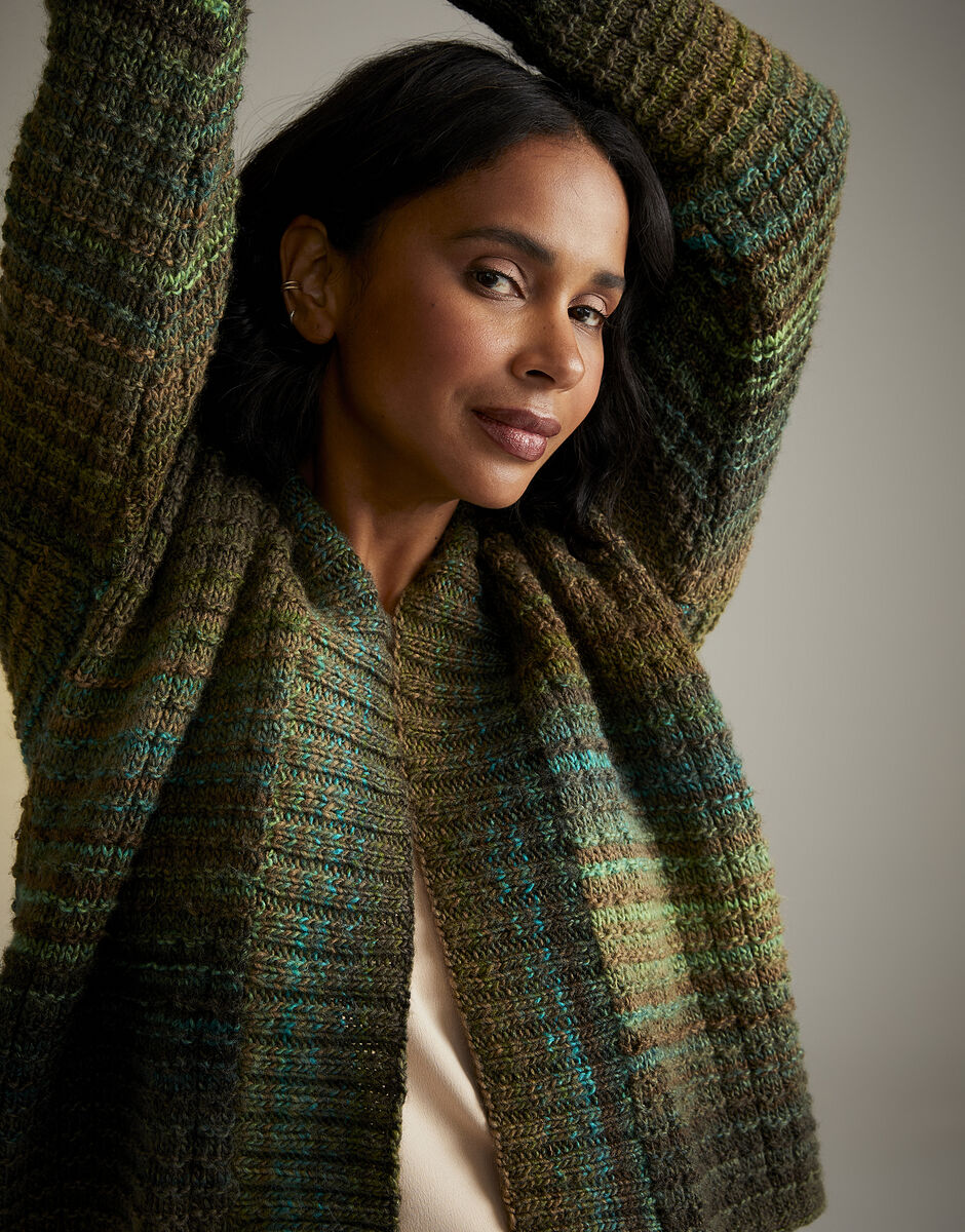 Knitting Pattern 10720 - EVERGREEN EDGE TO EDGE CARDIGAN IN SIRDAR JEWELSPUN ARAN
