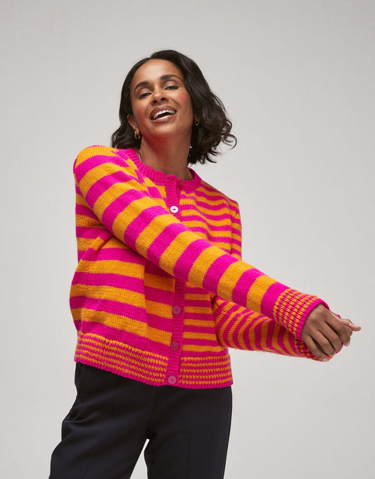 Knitting Pattern 10752 - ELECTRIC ASYMMETRIC CARDIGAN IN HAYFIELD BONUS DK