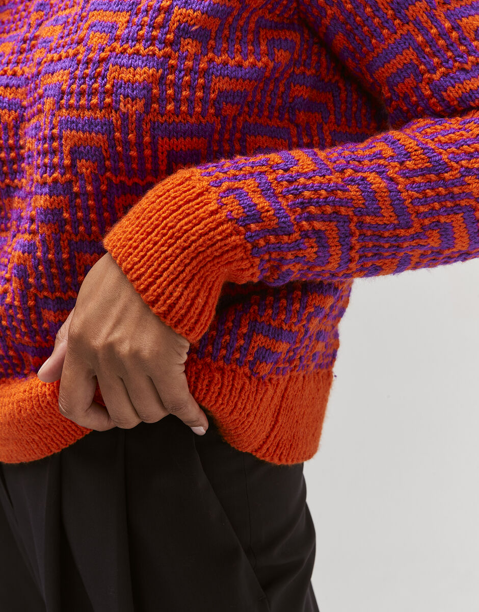 Knitting Pattern 10756 - PULSE FLASH SWEATER IN HAYFIELD BONUS DK