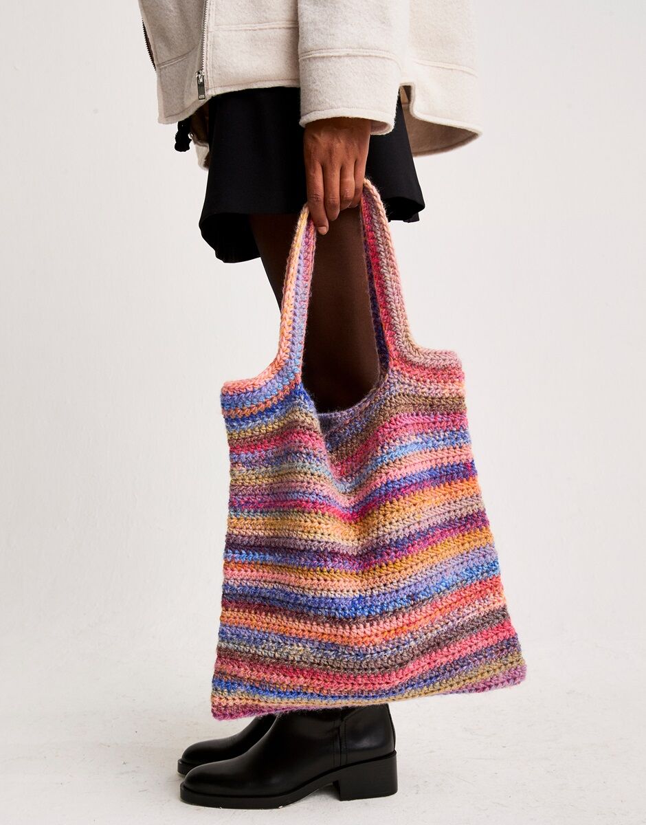 Crochet Pattern 10810 - CRYSTAL CROCHET BAG PATTERN IN JEWELSPUN WITH WOOL CHUNKY