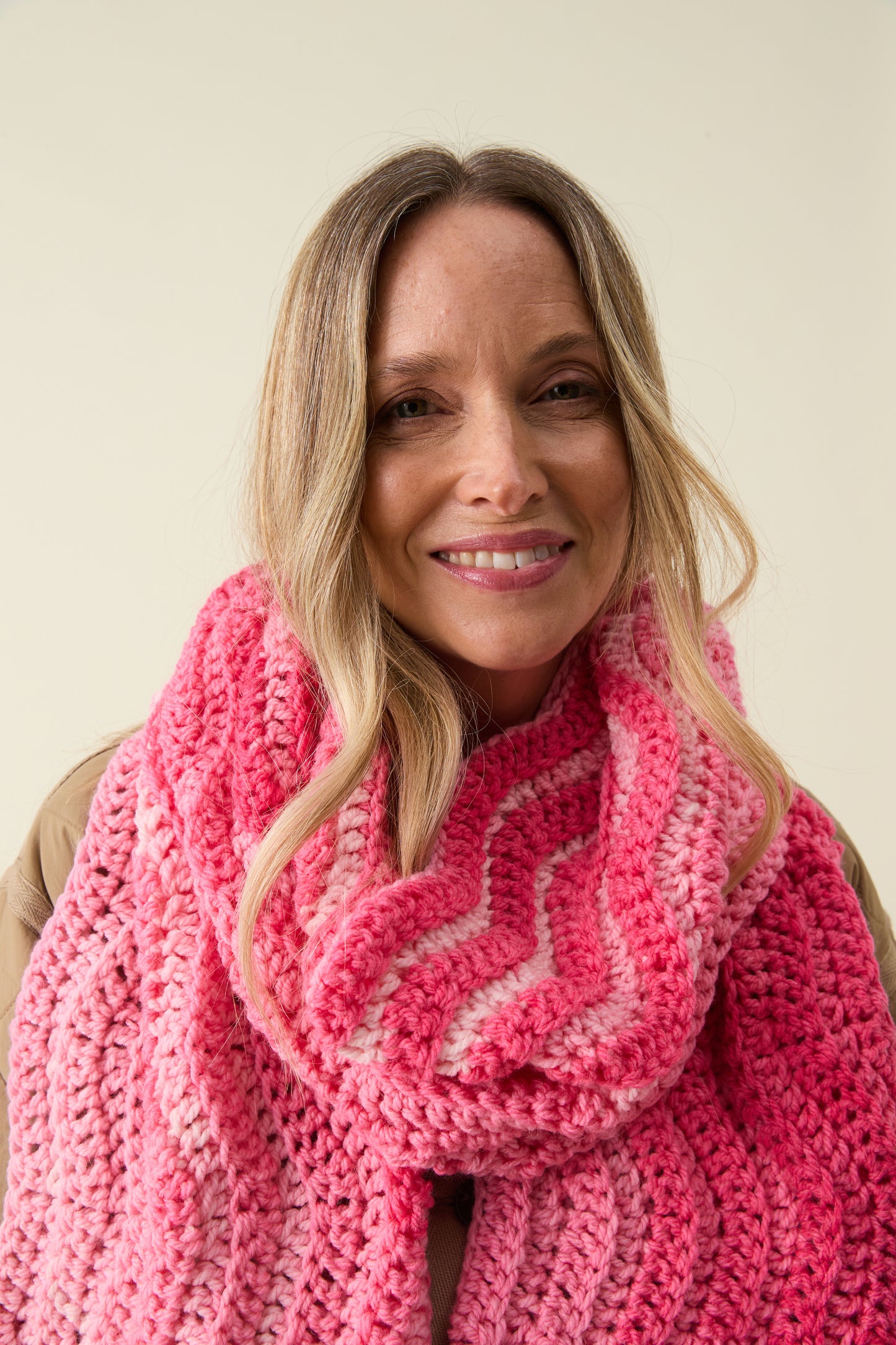 Crochet Pattern 10863 - Scarf in Hayfield Spirit Chunky