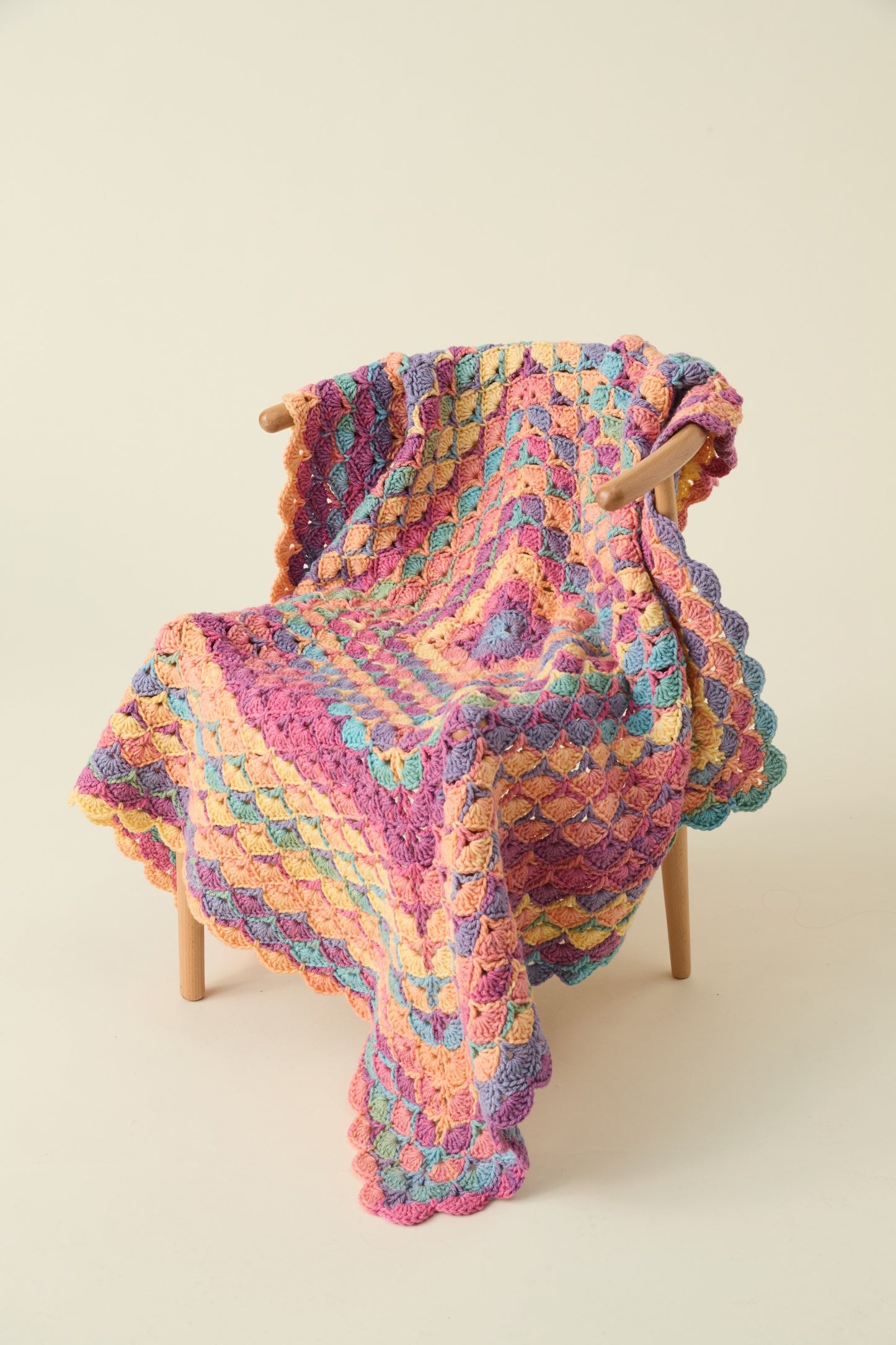 Crochet Pattern 10868 - Blanket in Hayfield Spirit Chunky