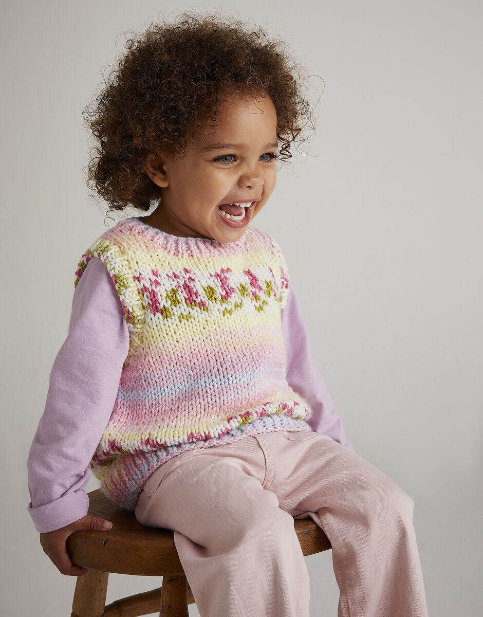 Knitting Pattern 5571 - PETAL SWEATER DRESS IN HAYFIELD BABY BLOSSOM CHUNKY