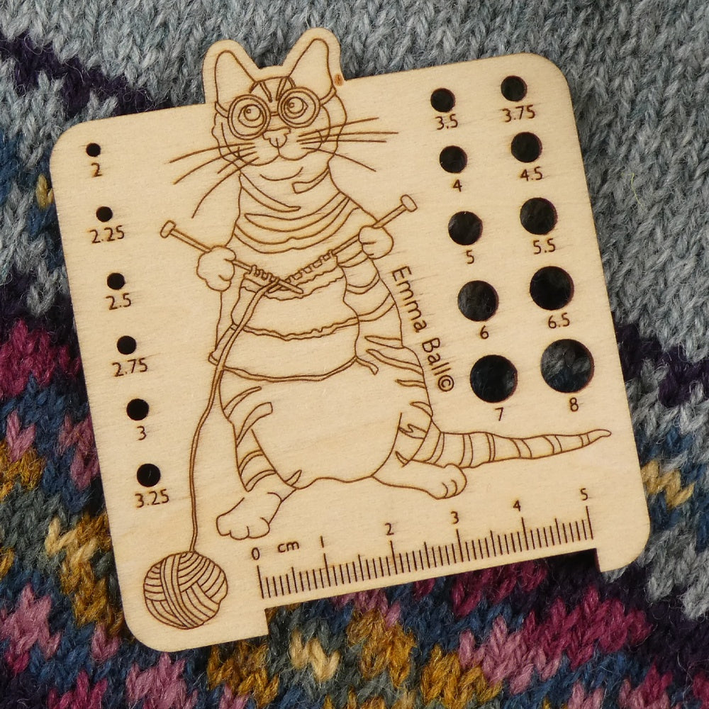 KITTENS IN MITTENS - knitting Needle Gauge