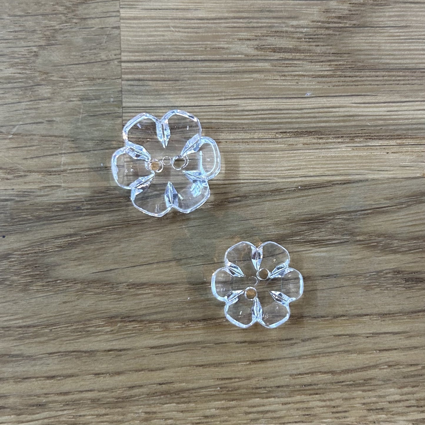 2 Hole Button - Transparent Flower - 2 Sizes Available