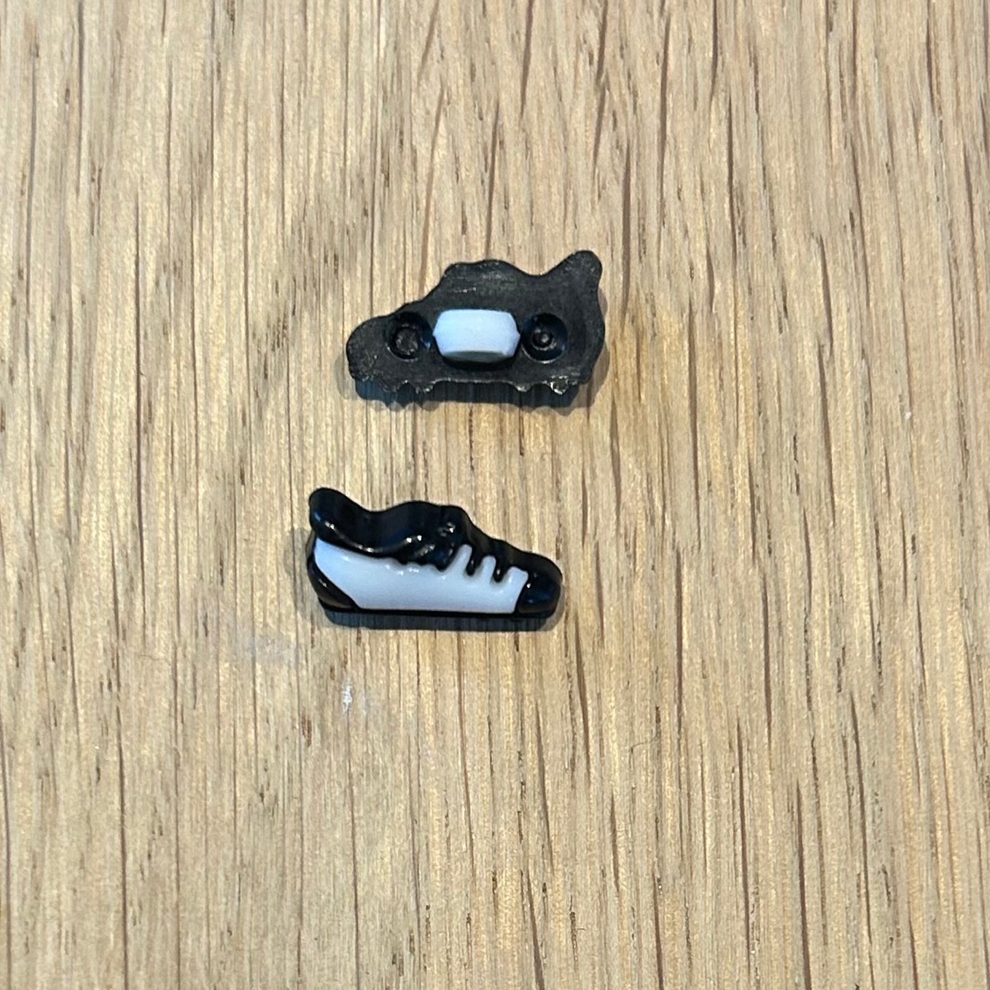 Button with Shank - 15mm - Football Boot