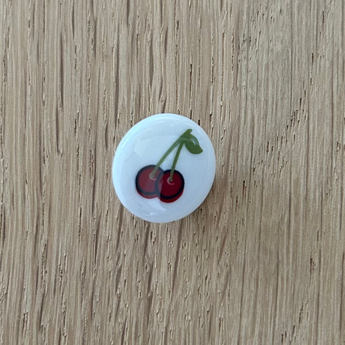 Button with Shank - 14mm - Red Cherry