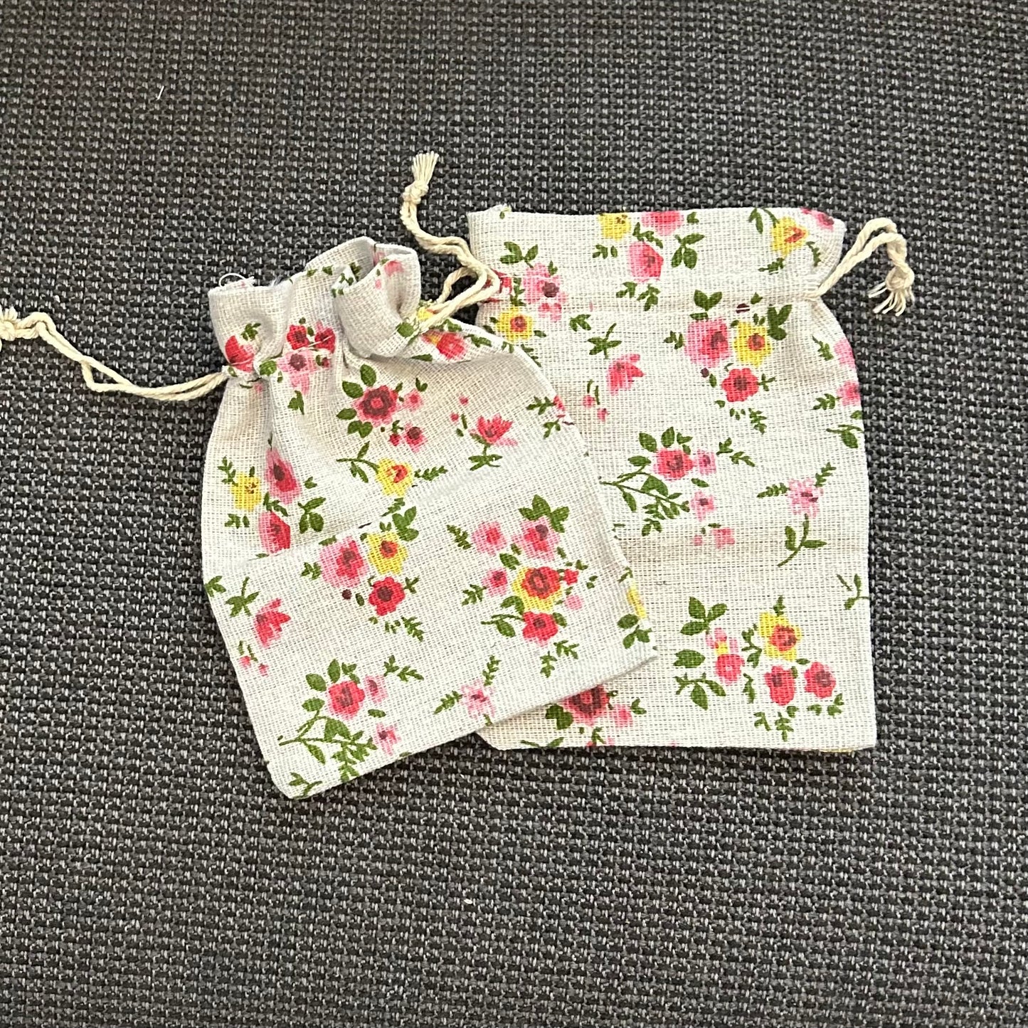 Drawstring Linen Gift Bag - 14cm x 10cm