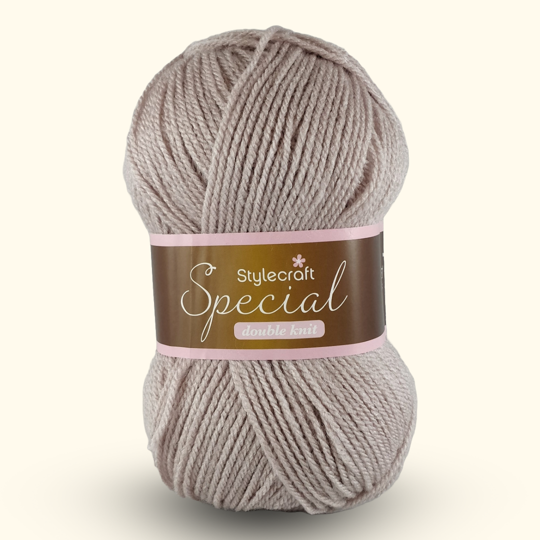 SPECIAL DK  100g - More colours available
