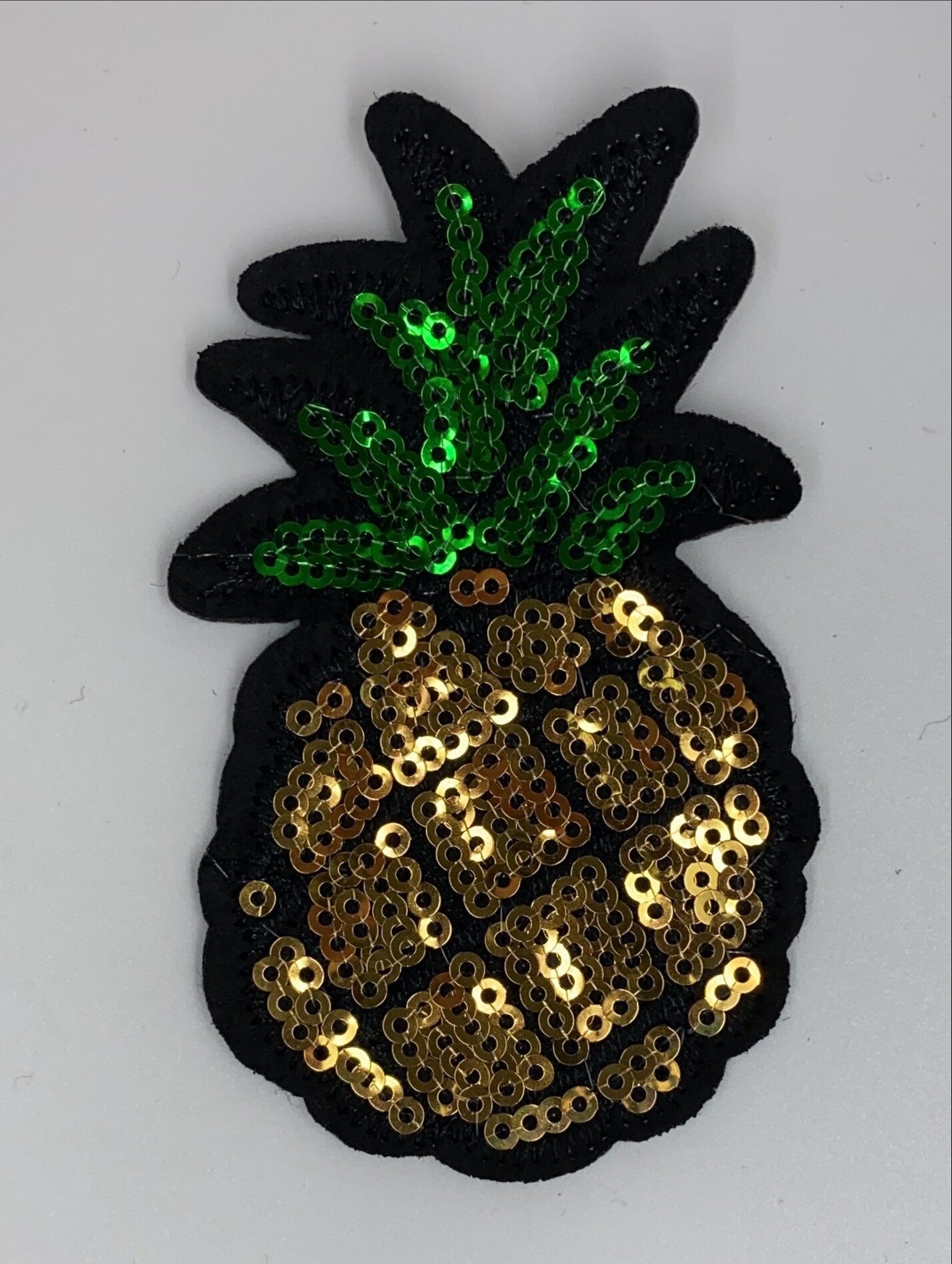 IRON ON & SEW ON MOTIF - Sequinned Pineapple