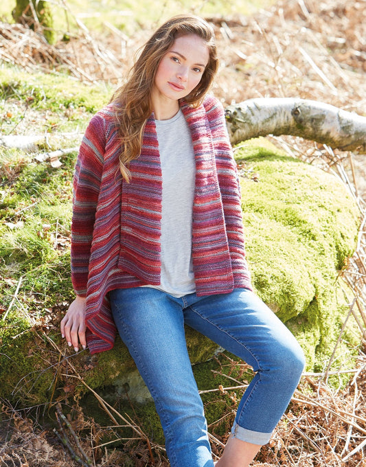 Knitting Pattern 10035 - CARDIGAN IN HAYFIELD SPIRIT DK