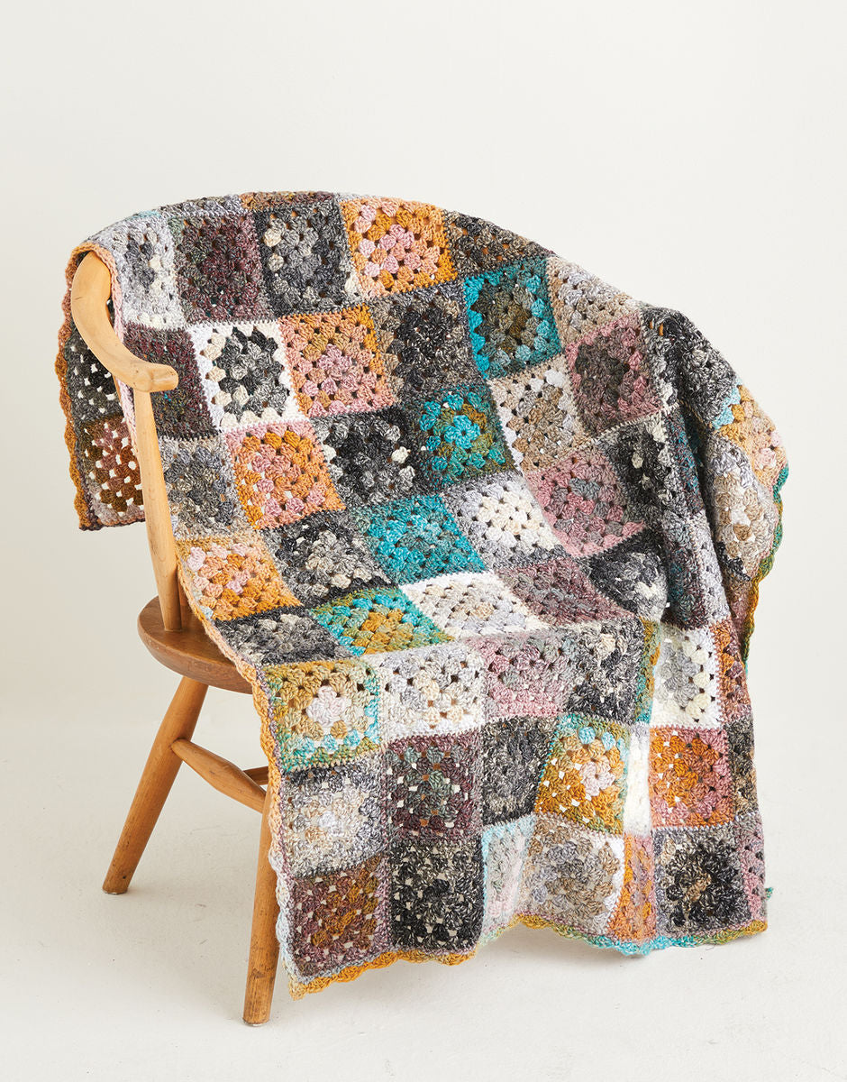 CROCHET GRANNY SQUARE BLANKET IN SIRDAR JEWELSPUN