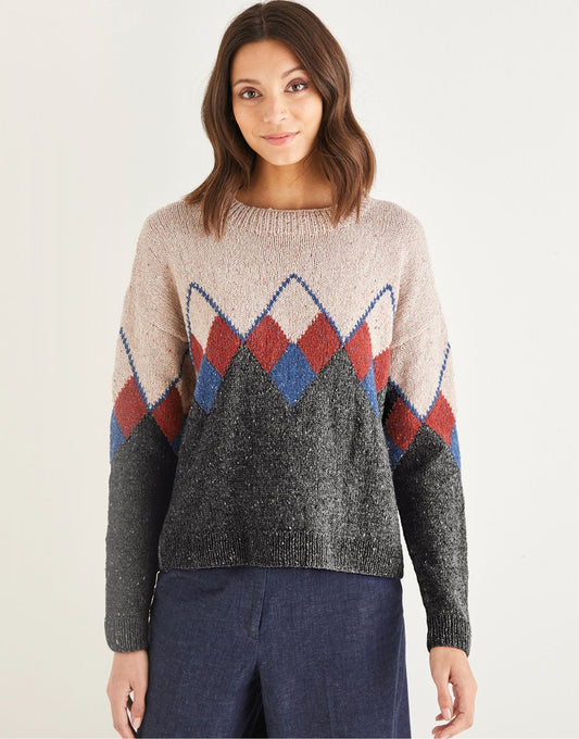 Knitting Pattern 10155 - WOMEN’S INTARSIA ARGYLL SWEATER IN SIRDAR HAWORTH TWEED