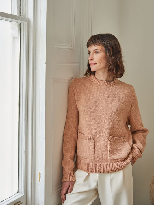Knitting Pattern 10337 - POCKET CREW NECK SWEATER IN HAYFIELD SOFT TWIST