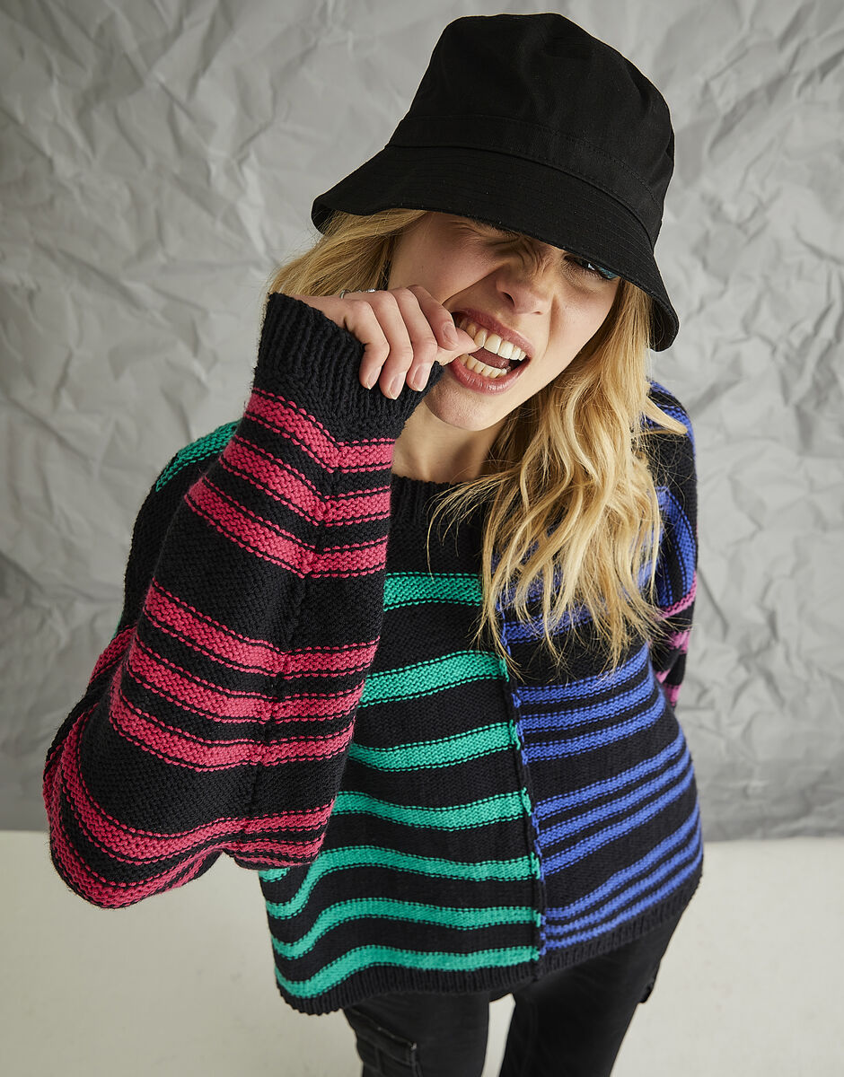 Knitting Pattern 10571 - BRIGHT LIGHTS SWEATER IN SIRDAR STORIES DK