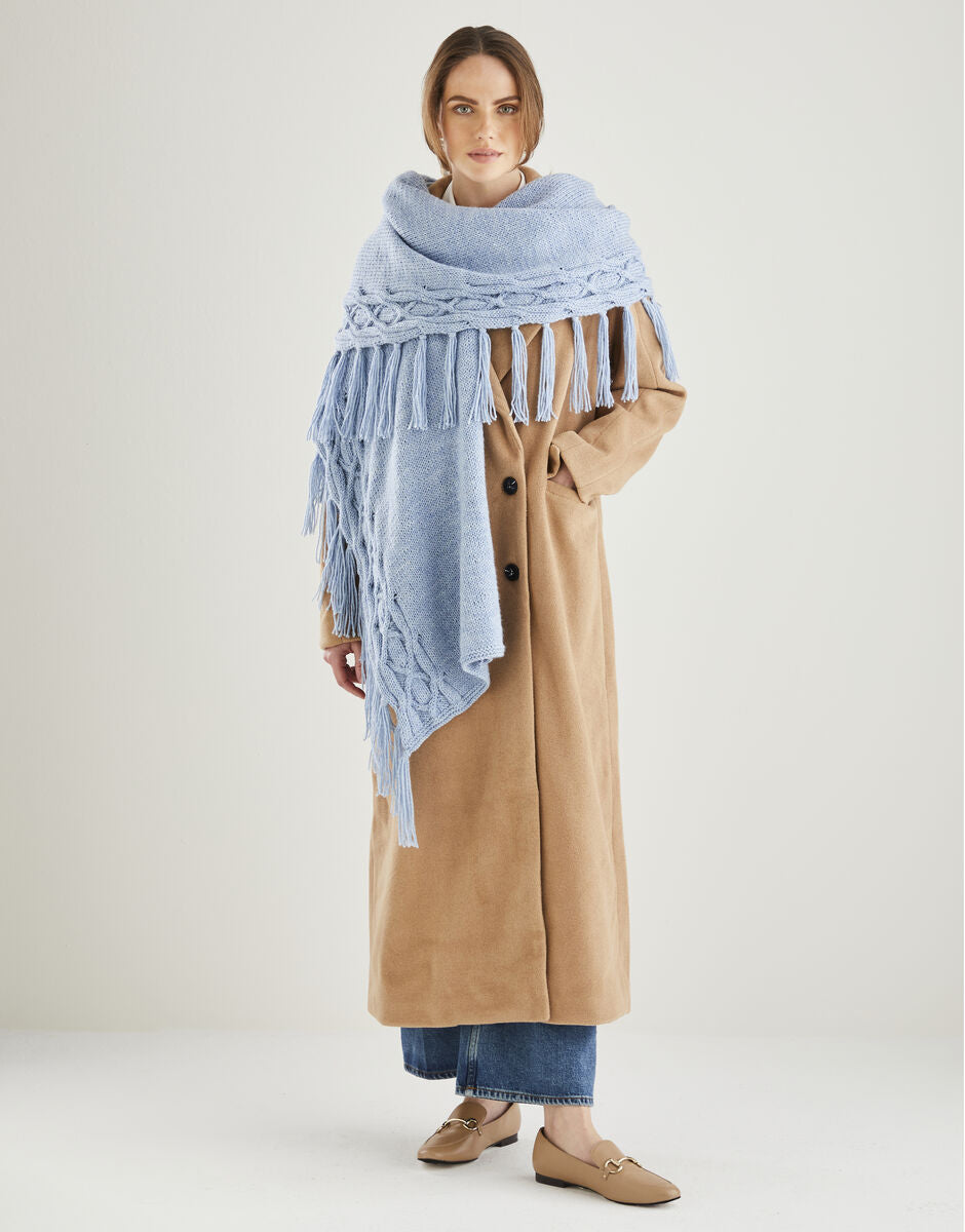 PDF - Knitting Pattern 10613 - TASSELLED SHAWL IN HAYFIELD BONUS ARAN