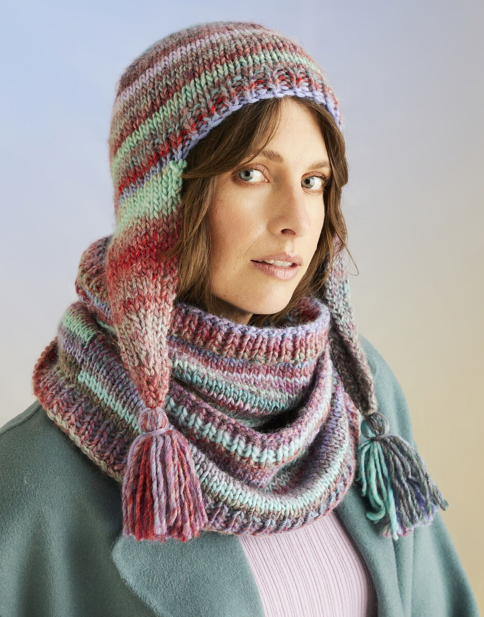 Knitting Pattern 10709 - ANEMONE HAT AND SNOOD IN SIRDAR JEWELSPUN WITH WOOL CHUNKY