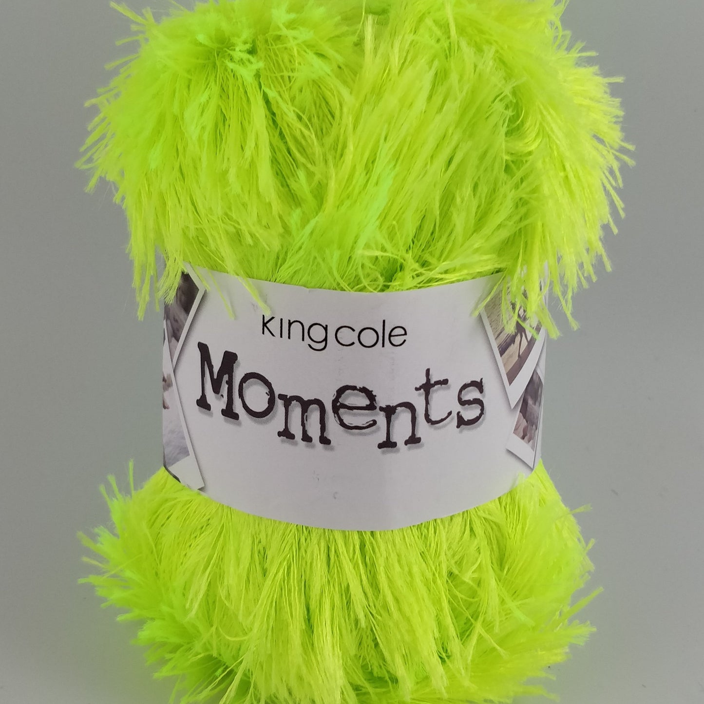 MOMENTS DK 50g - More colours available