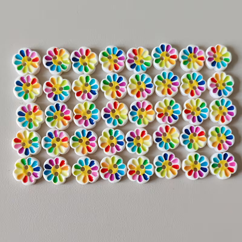 2 Hole Button - 15mm - Rainbow Flower