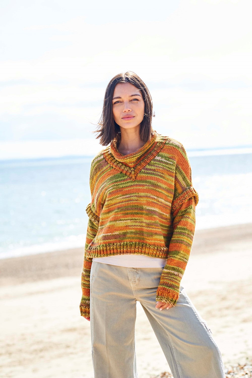 Knitting Pattern 10093 - Poncho and Sweater in For the Love of Stripes Chunky