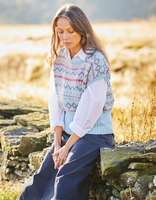 Knitting Pattern 10128 - FAIRISLE PULLOVER IN SIRDAR COUNTRY CLASSIC 4 PLY