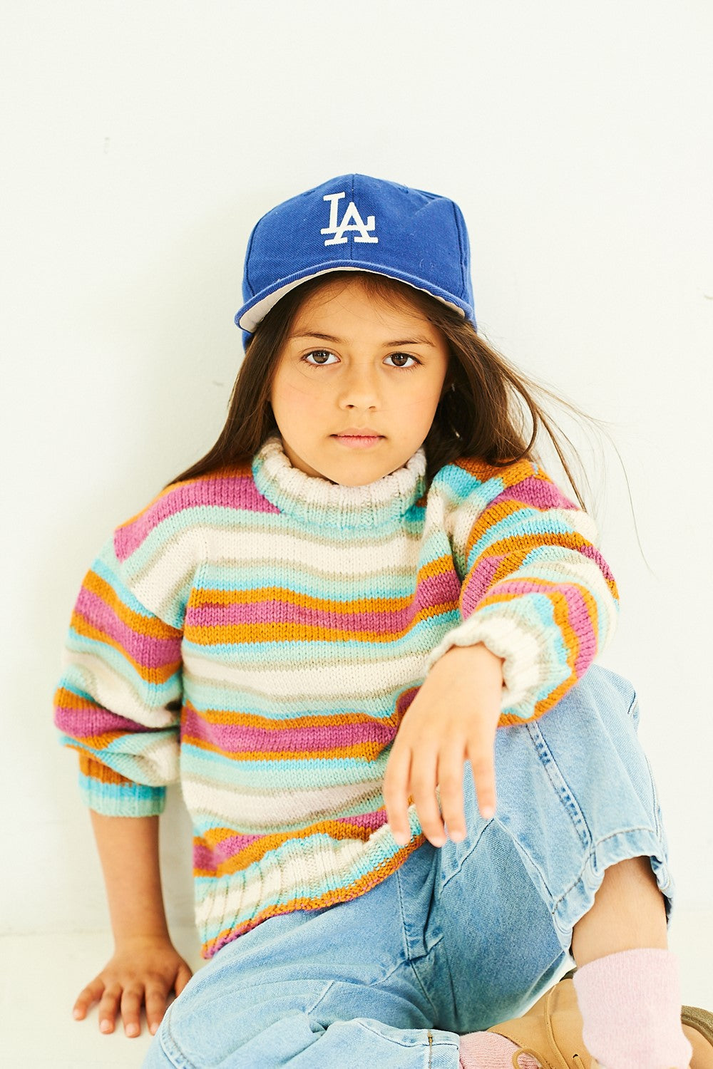 Knitting Pattern 10194 - Sweaters in Wondersoft Merry Go Round & Special DK