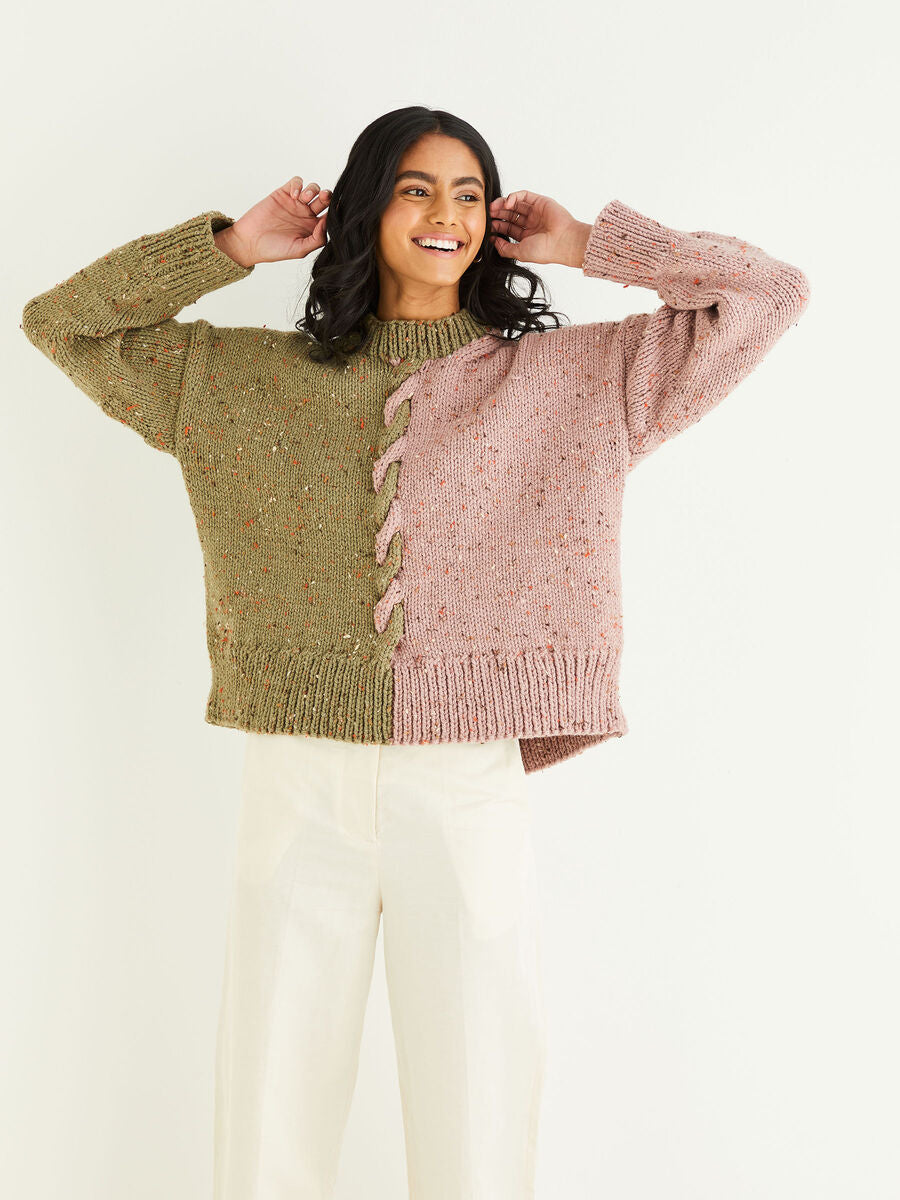 Knitting Pattern 10341 - CLEVER CABLE SWEATER IN HAYFIELD BONUS CHUNKY TWEED