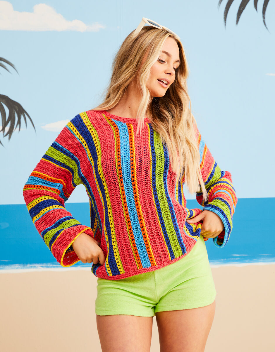 Knitting Pattern 10689 - SOUTH BEACH SWEATER IN SIRDAR STORIES