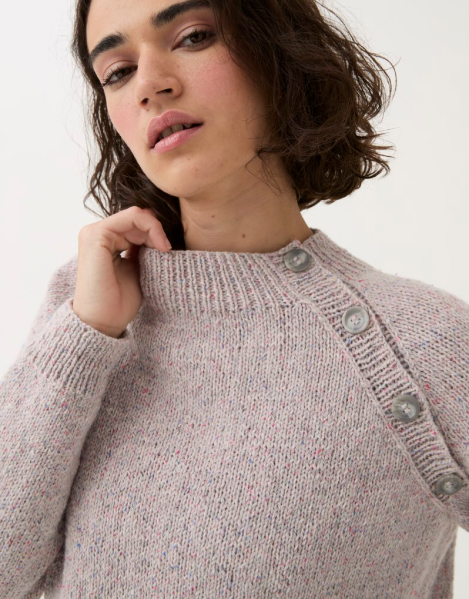 Knitting Pattern 10781 - BUTTONED RAGLAN SWEATER KNITTING PATTERN IN SIRDAR LOVEFUL 100% RECYCLED TWEED BLEND