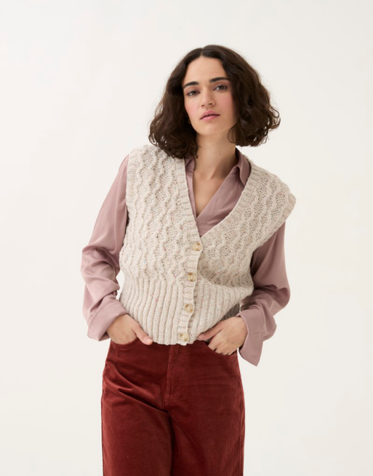 Knitting Pattern 10784 - MOSS STITCH VEST KNITTING PATTERN IN SIRDAR LOVEFUL 100% RECYCLED TWEED BLEND