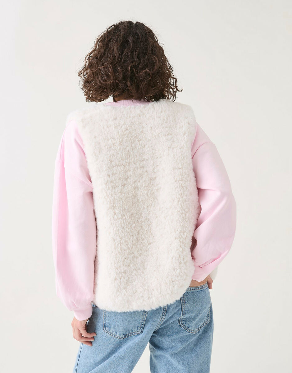 Knitting Pattern 10813 - COSY GILET IN SIRDAR ALPINE FUR EFFECT