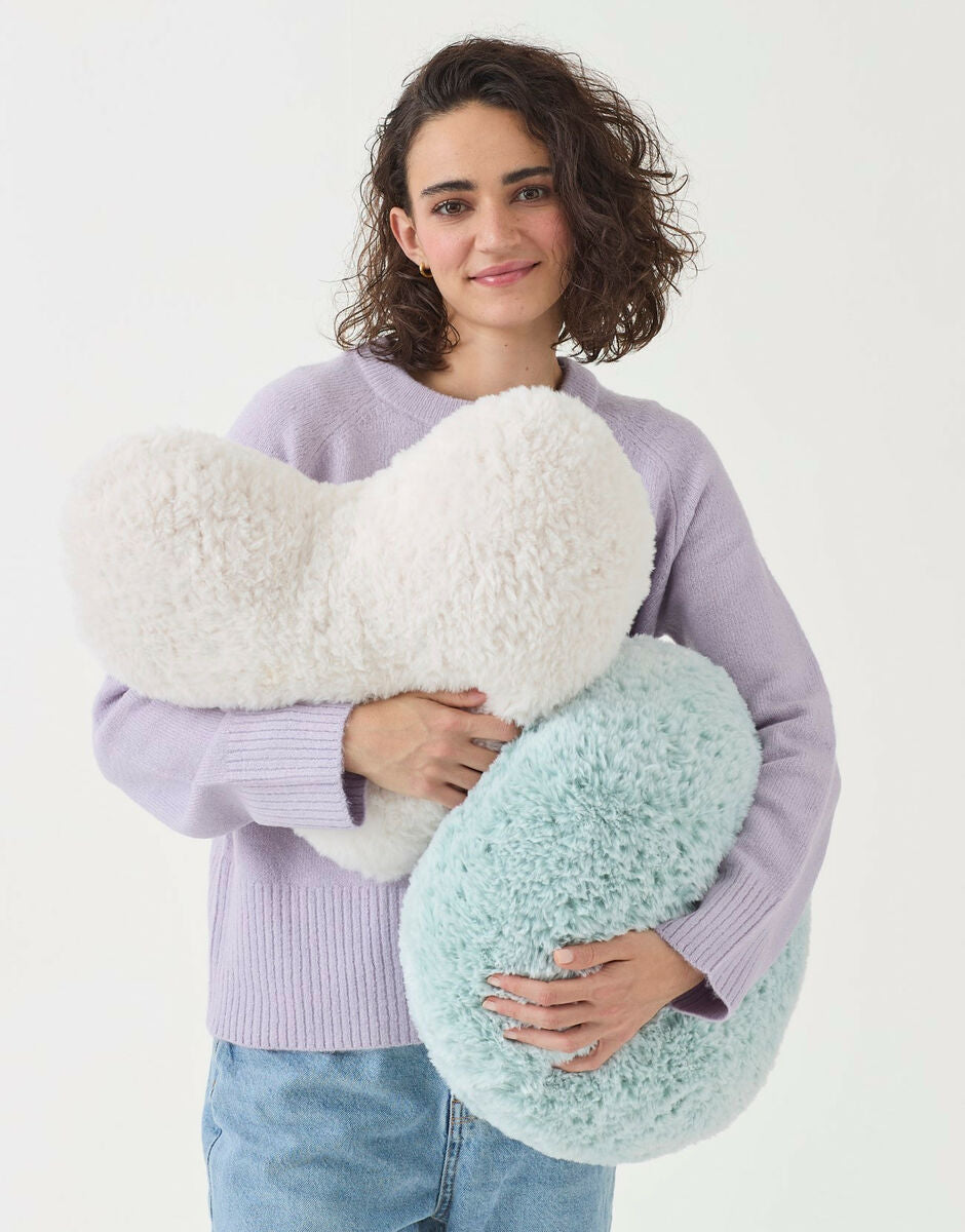 Knitting Pattern 10818 - LOVABLE CUSHION COVERS IN SIRDAR ALPINE FUR EFFECT