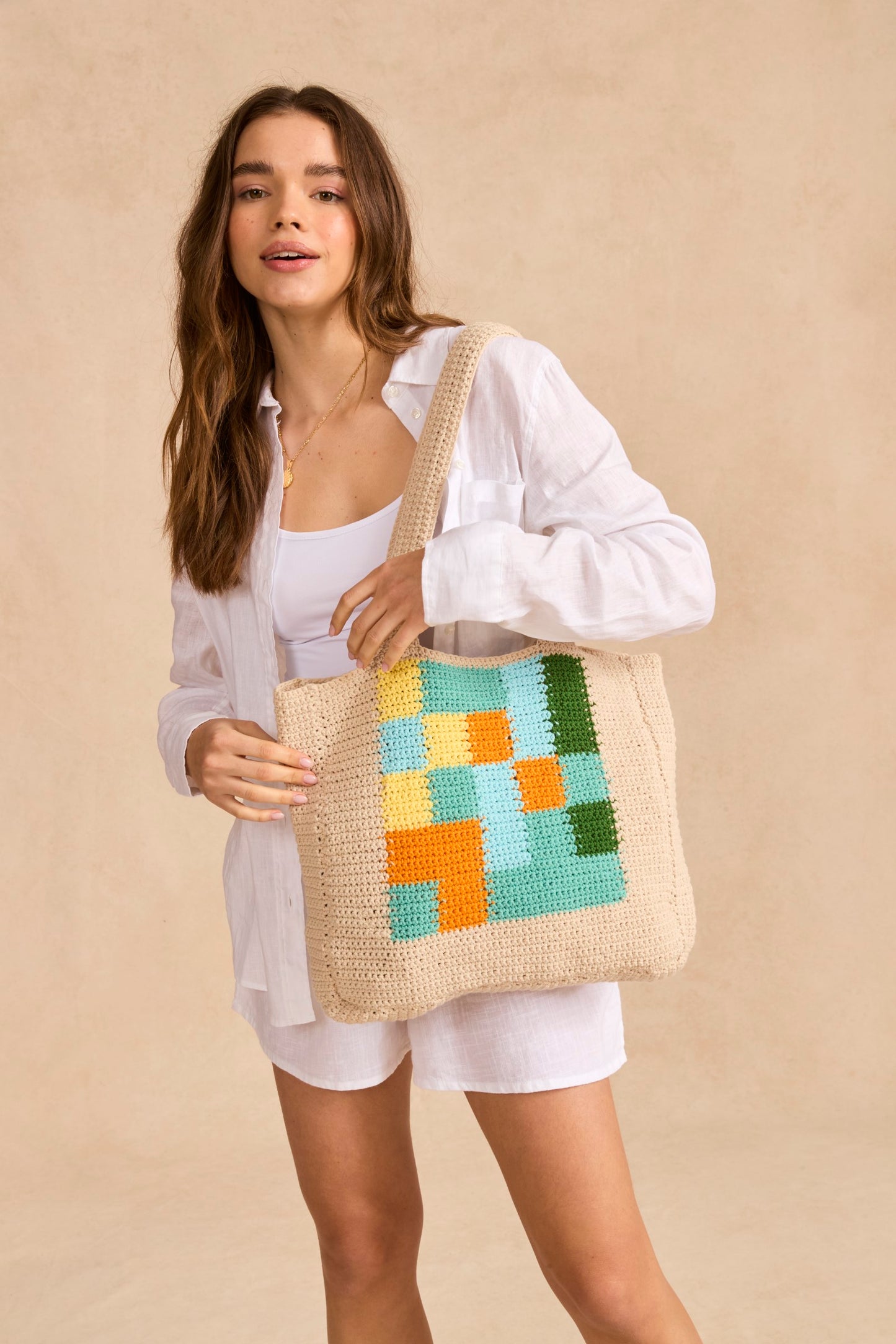 Crochet Pattern 10836 - All's Square in Love Tote in Stories DK