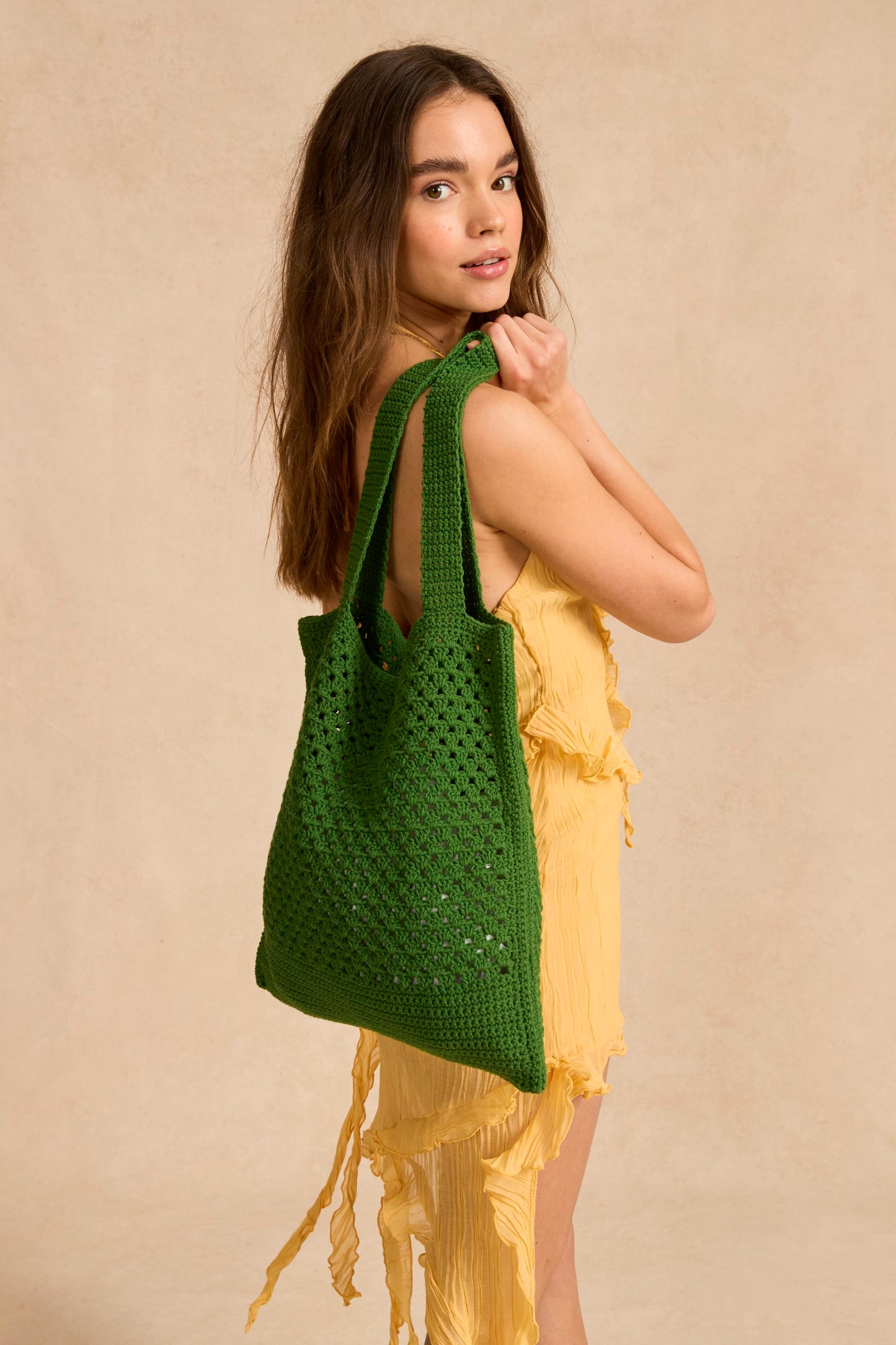 Crochet Pattern 10837 - Colour Pop Crochet Tote in Stories DK