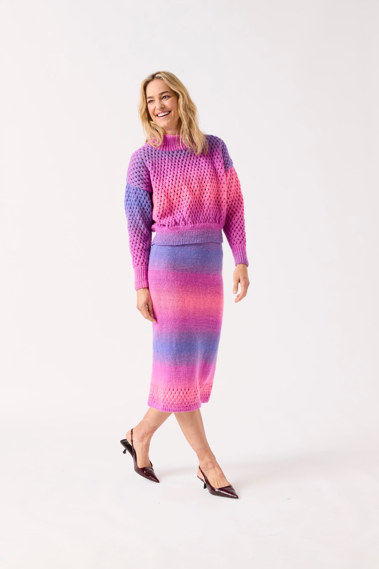 Knitting Pattern 10842 - Togetherness Twopiece in Jewelspun Ombre Aran