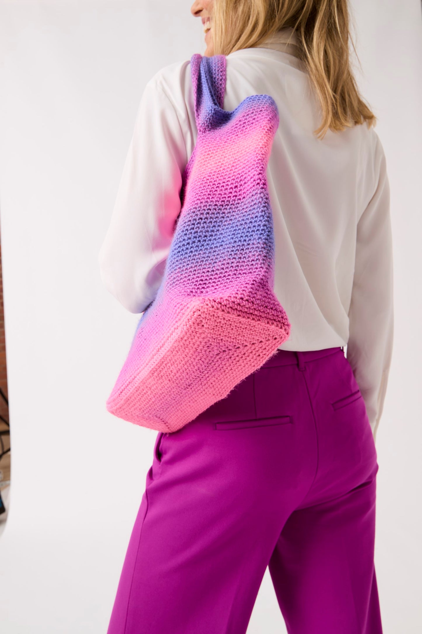 Crochet Pattern 10848 - Totally Crochet Tote in Jewelspun Ombre Aran