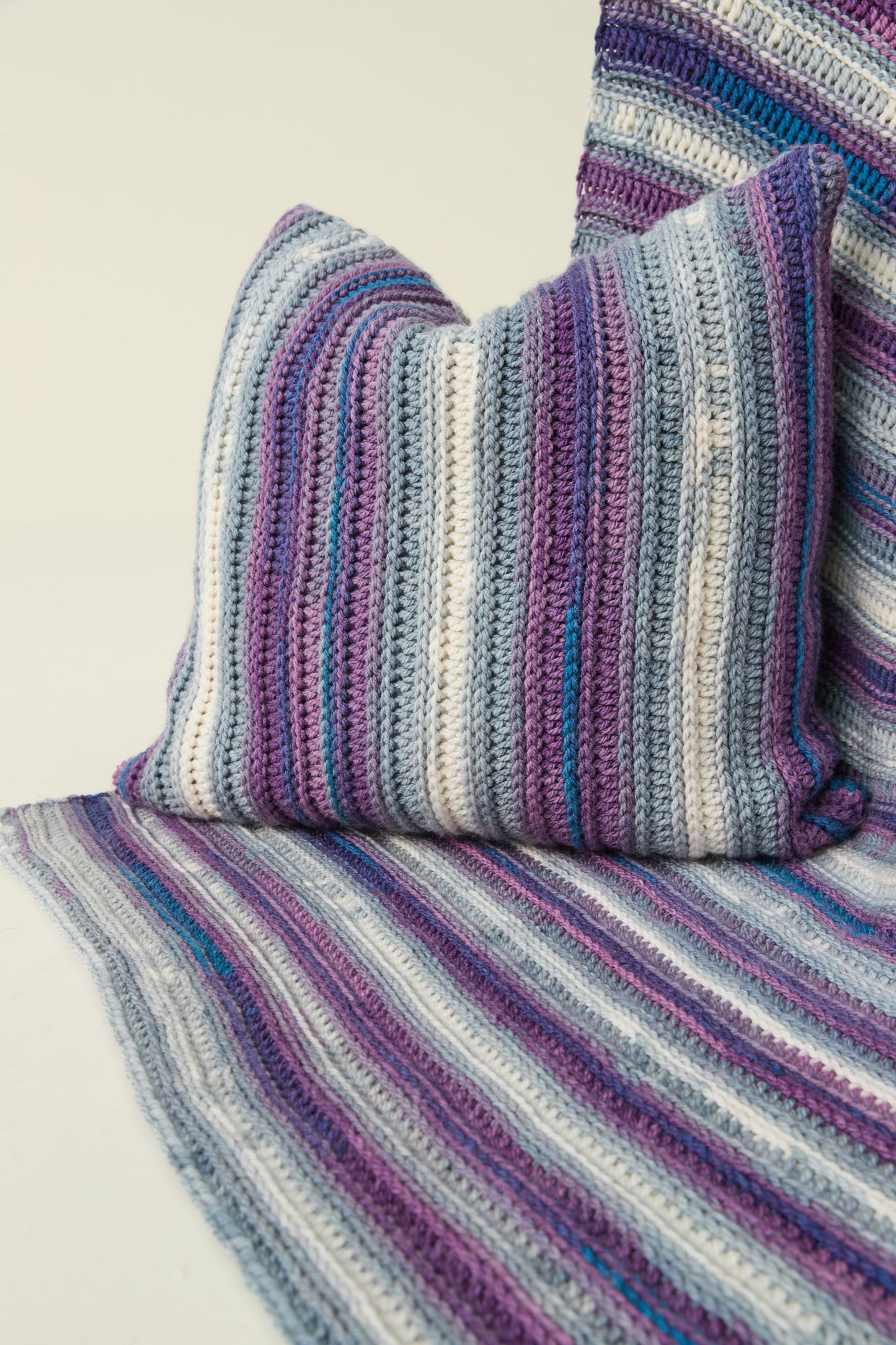 Crochet Pattern 10867 - Blanket & Cushion Cover in Hayfield Spirit Chunky