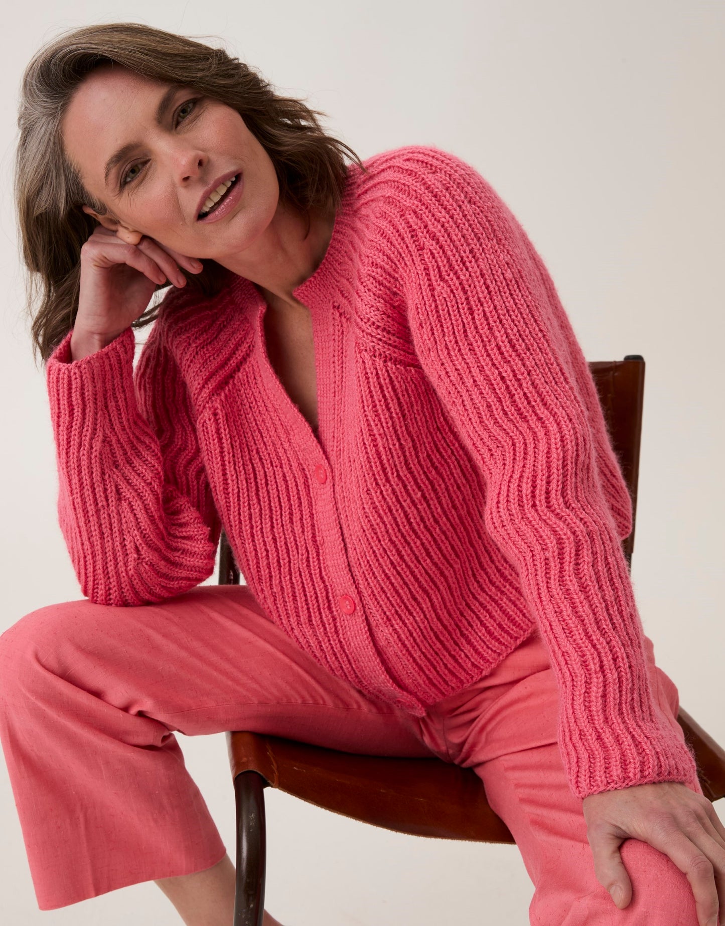 Knitting Pattern 10913 - Root System Rib Cardigan in Loveful Bio Blend DK