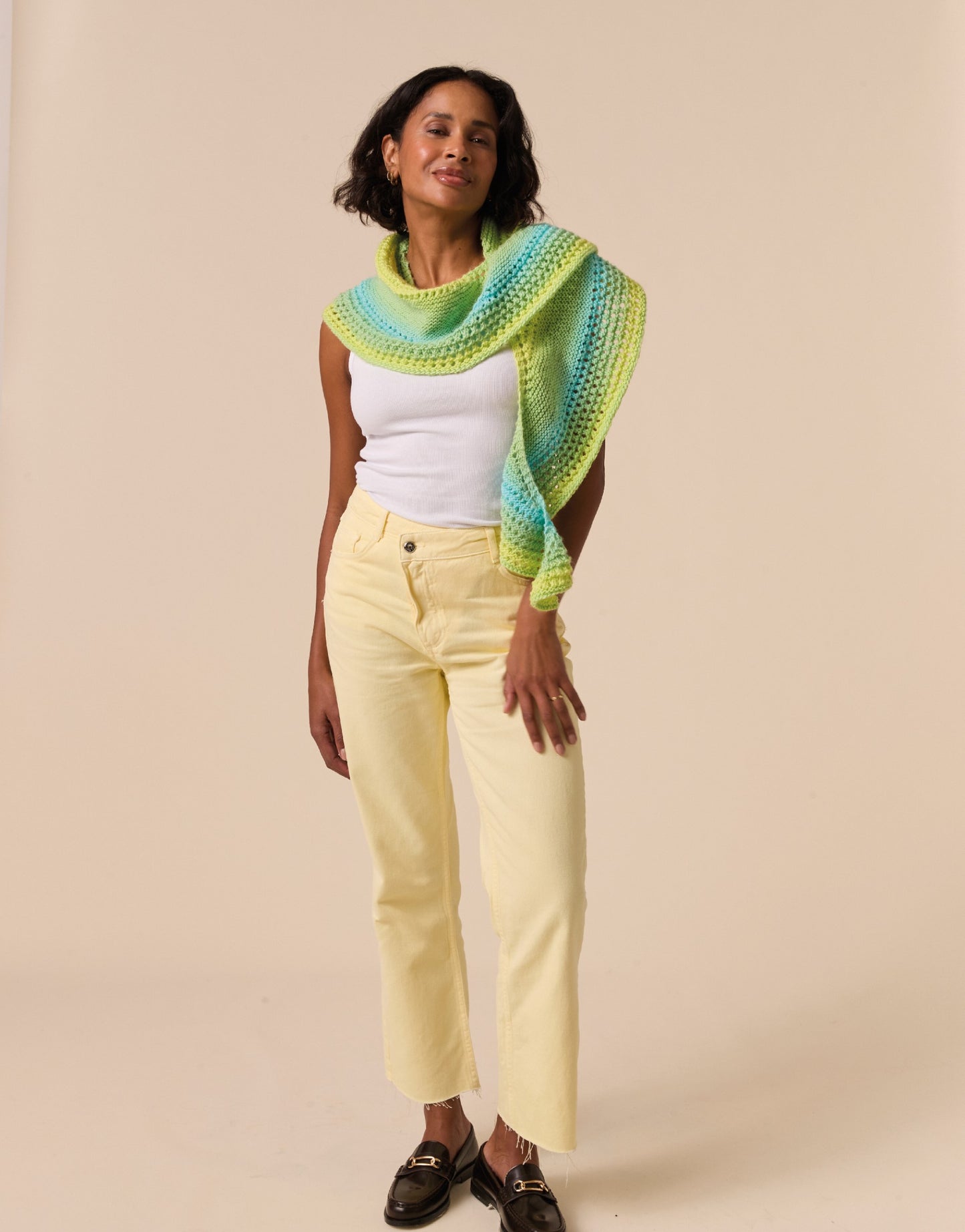 Knitting Pattern 10926 - Crescent Glow Crochet Shawl in Jewelspun Ombre Aran