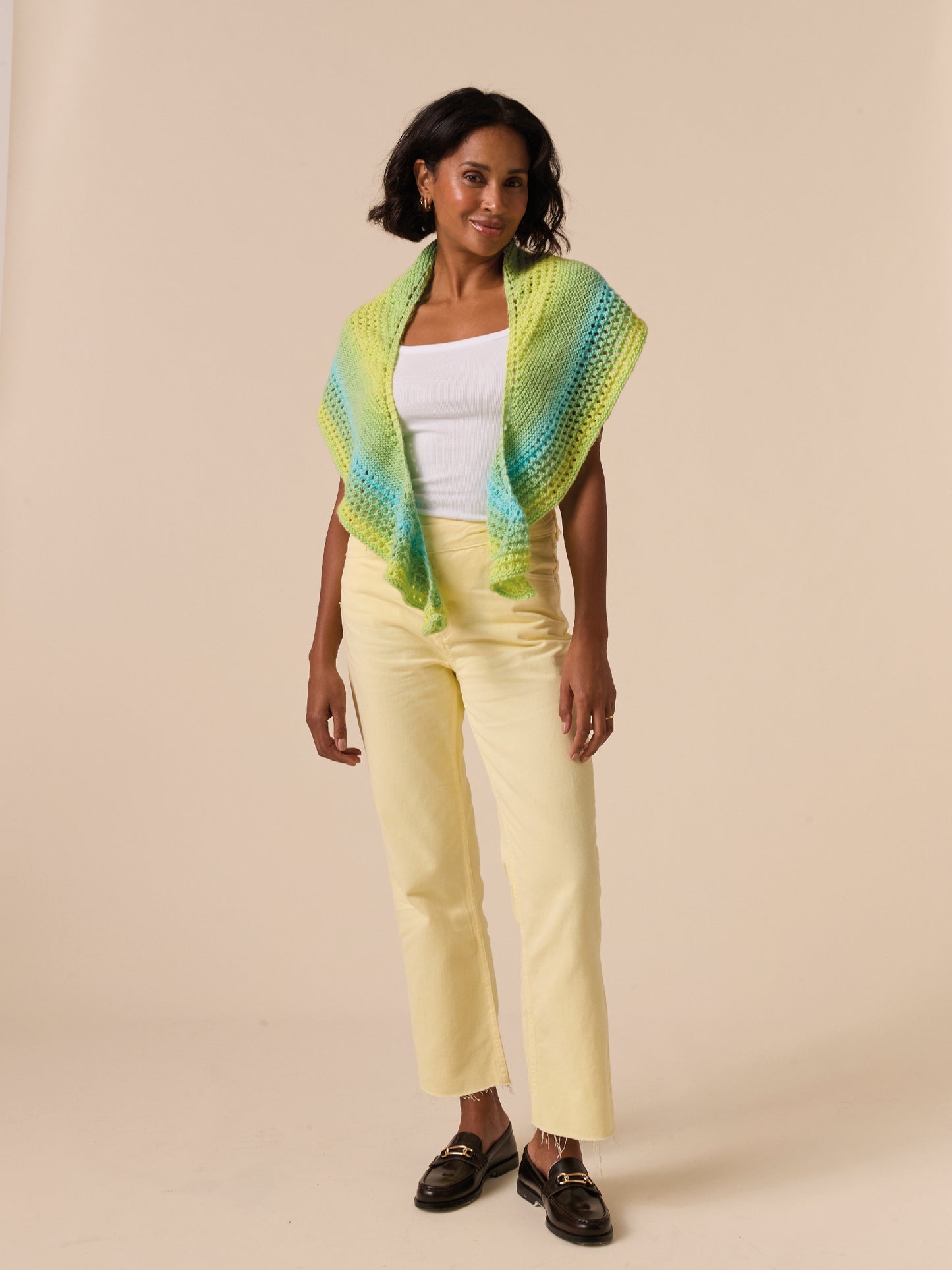 Knitting Pattern 10926 - Crescent Glow Crochet Shawl in Jewelspun Ombre Aran